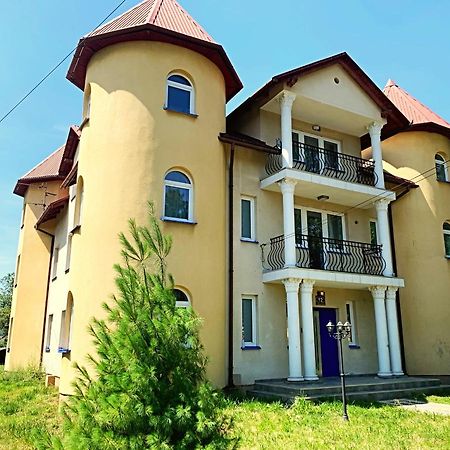 The Castle Suites & Apartment - Free Parking - (Adults Only) Красков Екстериор снимка
